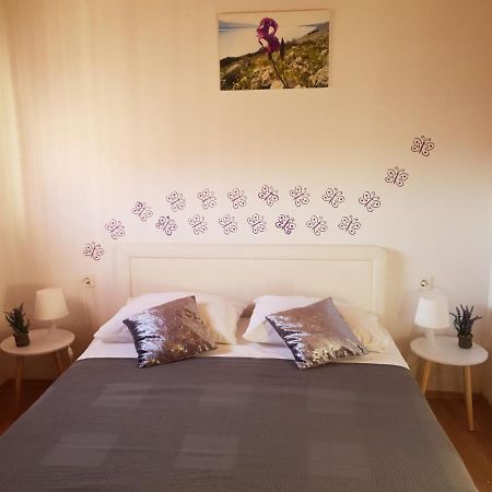 Apartmani Dalmatinka Metajna Dış mekan fotoğraf