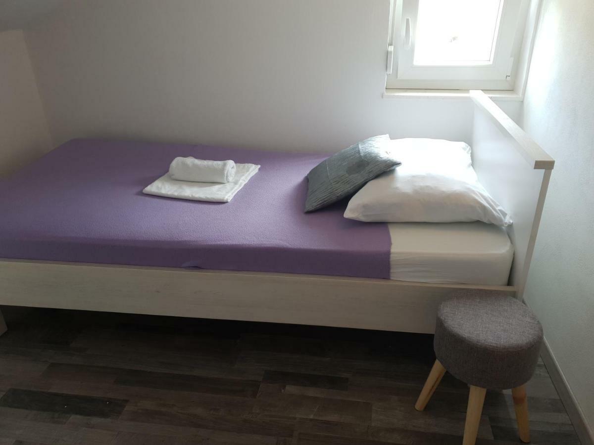 Apartmani Dalmatinka Metajna Dış mekan fotoğraf